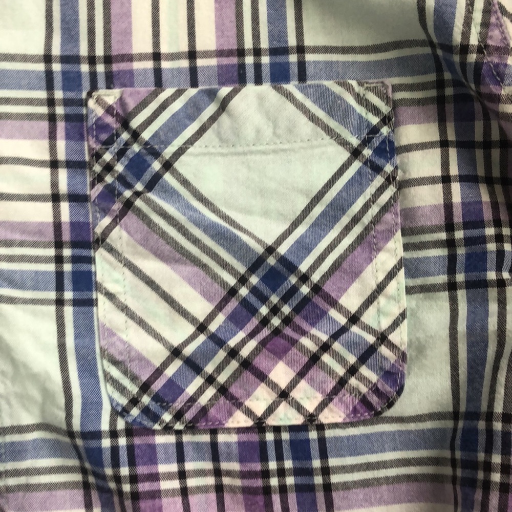 Pastel button down - Picture 3 of 4